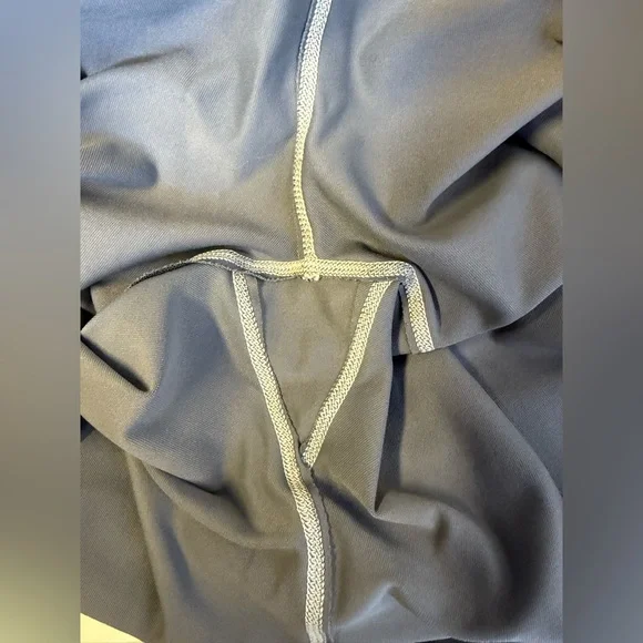 Noli Black & Gray Camo Leggings Estimated size medium - Picture 4 of 10